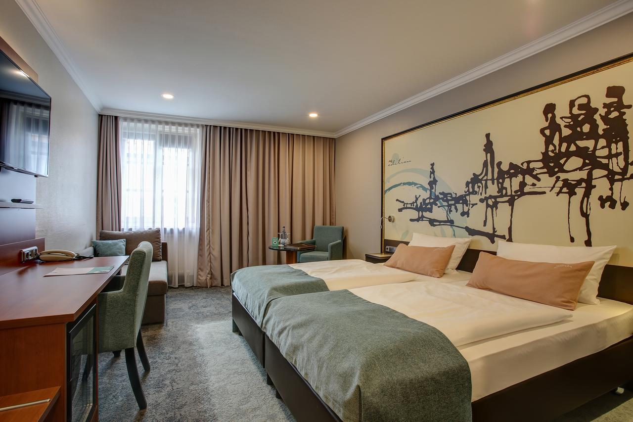 Premier Weisser Hase Hotel 3*