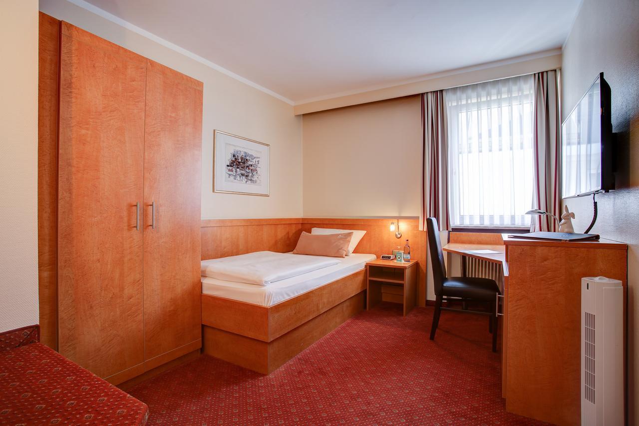 Hotel Centro Weisser Hase 3*