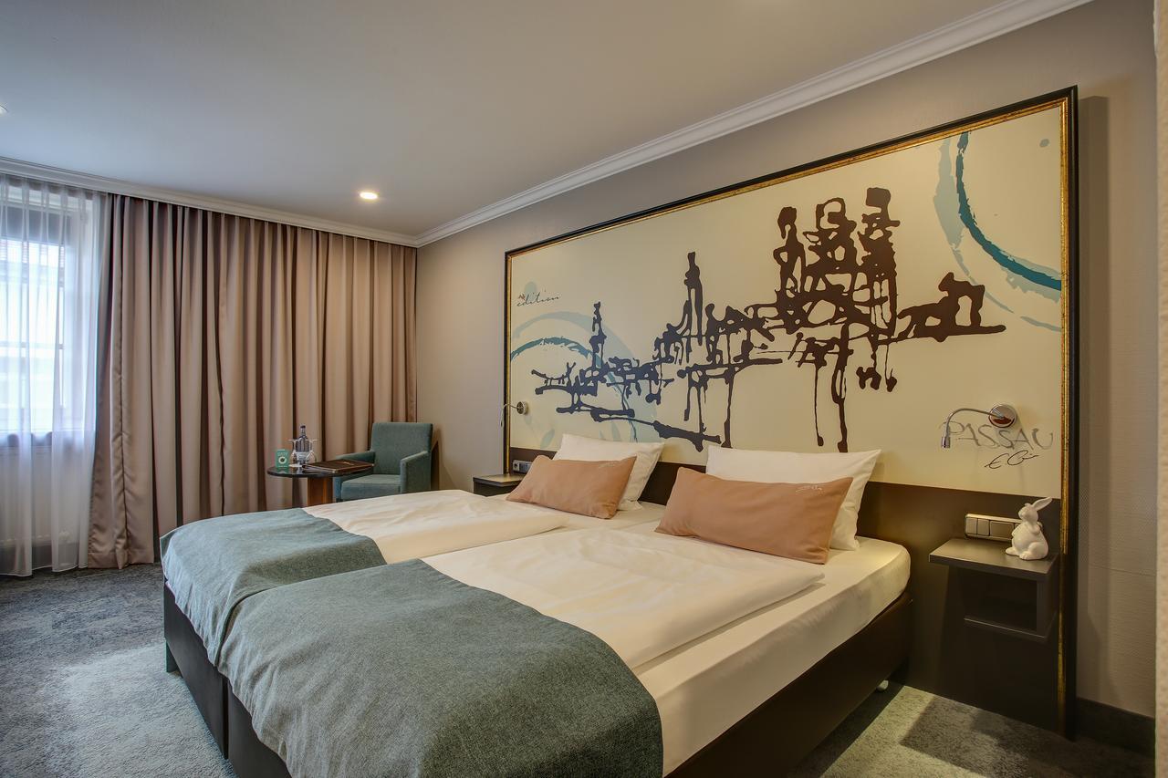 Centro Weisser Hase Hotel Passau