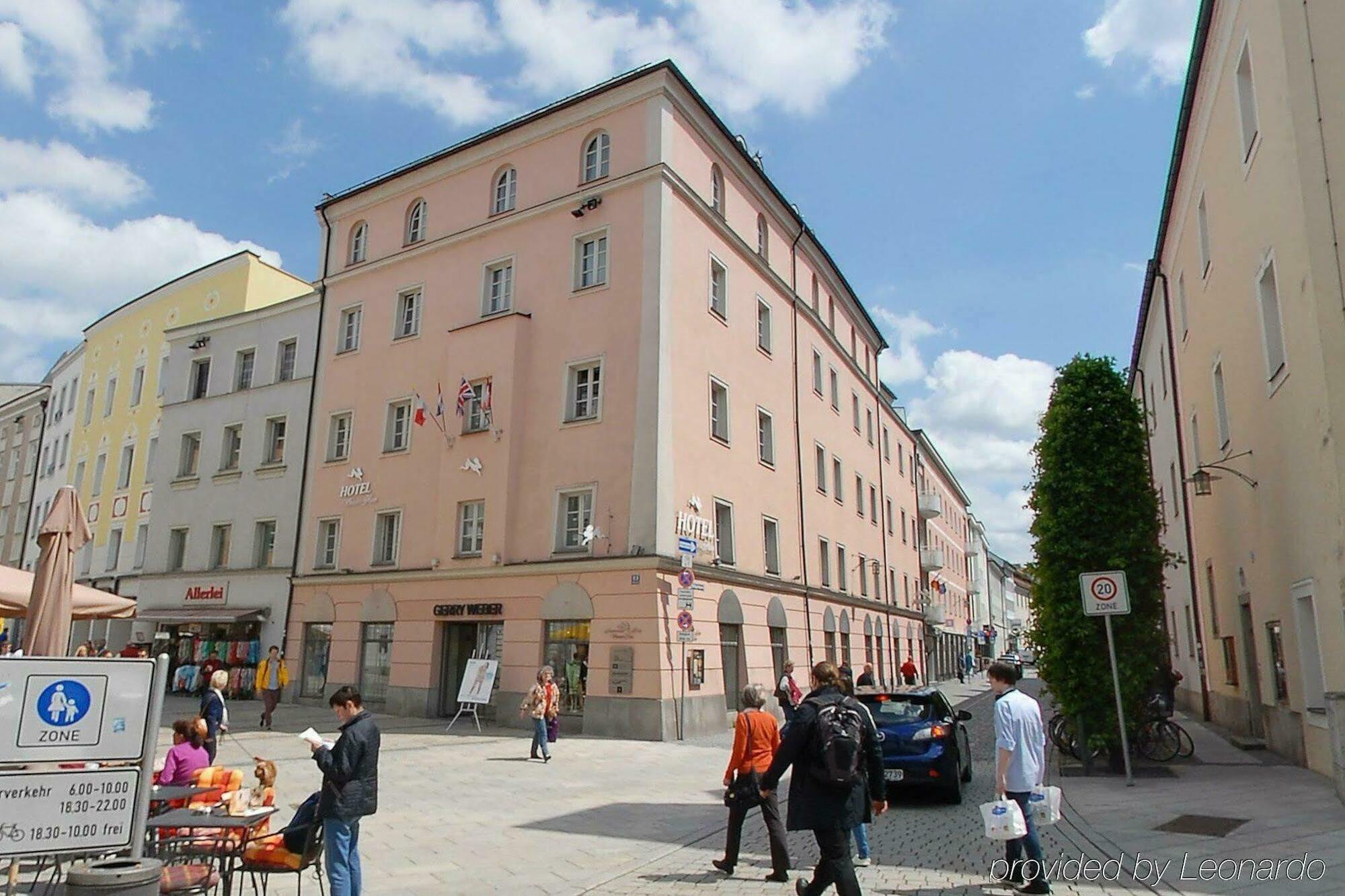 Centro Weisser Hase Hotel